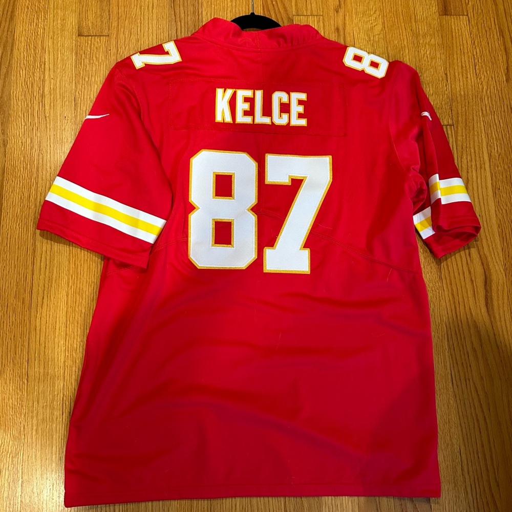 NFL Travis Kelce Jersey M